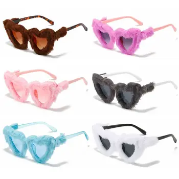 Солнцезащитные очки с плюшевым декором в форме сердца UV400, женские модные солнцезащитные очки с выпученными глазами, солнцезащитные очки с сердечками, Женские аксессуары